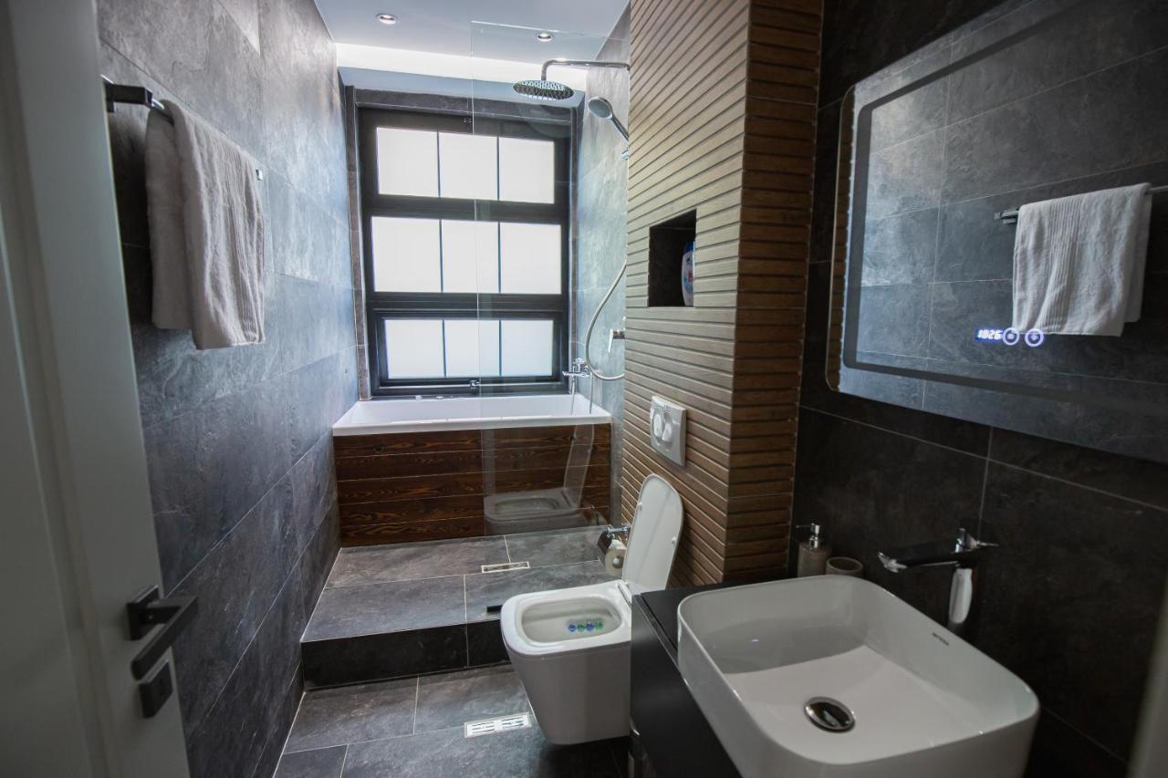 Lit Apartments Тирана Екстериор снимка