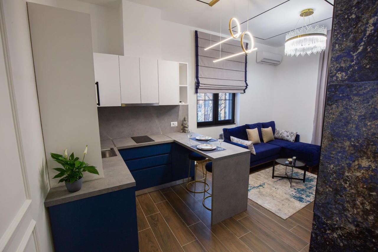 Lit Apartments Тирана Екстериор снимка