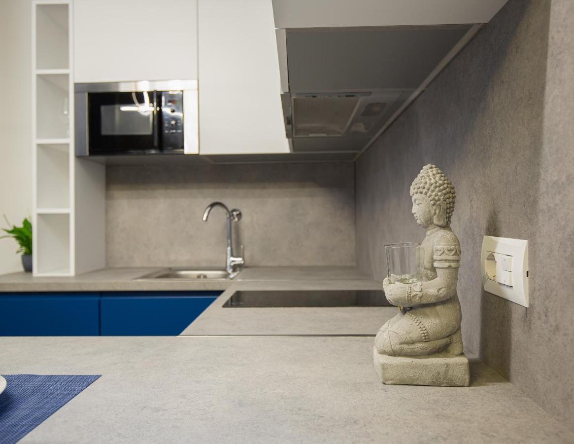 Lit Apartments Тирана Екстериор снимка